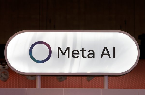 Meta is pitching tents to house data centers in latest attempt to speed up AI push: The tech giant reportedly is building multi-billion-dollar data centers in tents as it rushes to build out its AI facilities dlvr.it/TLx12q