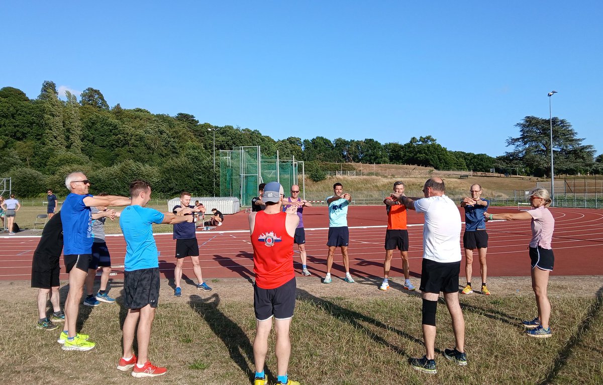 Steve Chilton (@steev8) on Twitter photo Good <a href="/ItchenSpitfires/">Itchen Spitfires Rc</a> session at track last night - with athlete-led stretching (800/300 x4) Good <a href="/ItchenSpitfires/">Itchen Spitfires Rc</a> session at track last night - with athlete-led stretching (800/300 x4)