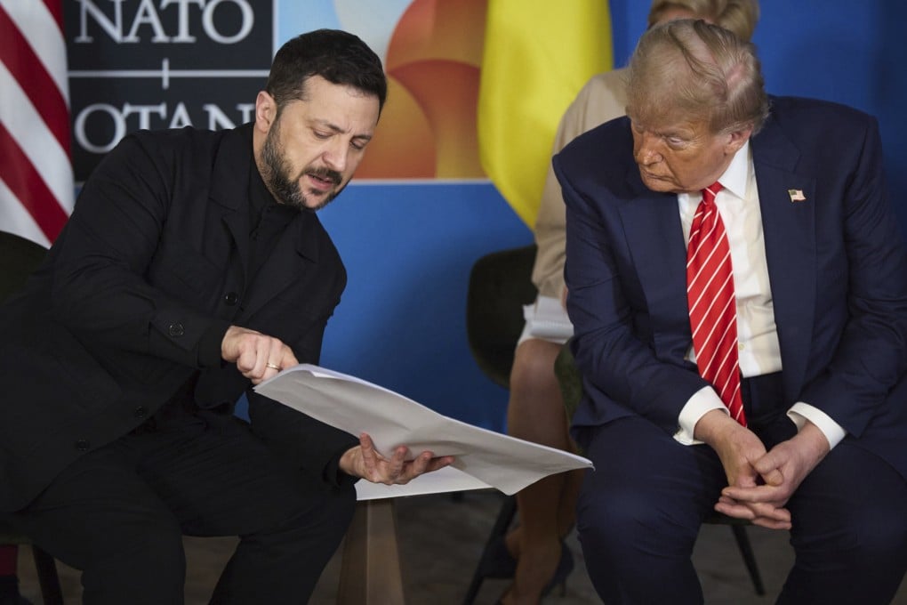 visionergeo's tweet photo. ‼️🇺🇲🇺🇦 The White House confirms a conversation between Trump and Zelensky regarding potential strikes on St. Petersburg and Moscow:

 “President Trump asked Zelensky whether it was possible to carry out strikes on Moscow and St. Petersburg, though he did not explicitly call for such actions,” said White House Press Secretary Caroline Leavitt.

🗣️ “President Trump merely posed a question — he did not encourage more killings. He is tirelessly working to stop the bloodshed and bring an end to the war,” Leavitt added.

🇺🇸 American cynicism has its own charm 😈