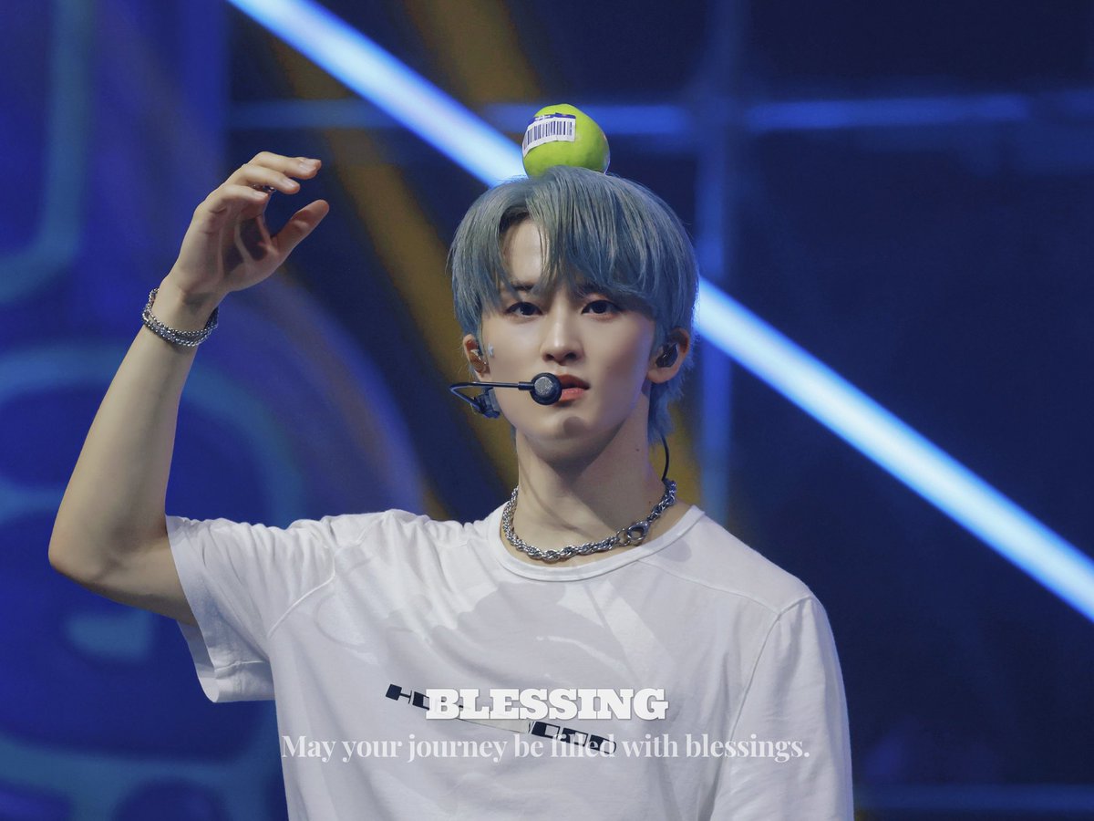 blessmark82's tweet image. 250715 
😽🍏
#마크 #MARKLEE #MARK #NCT #NCTDREAM