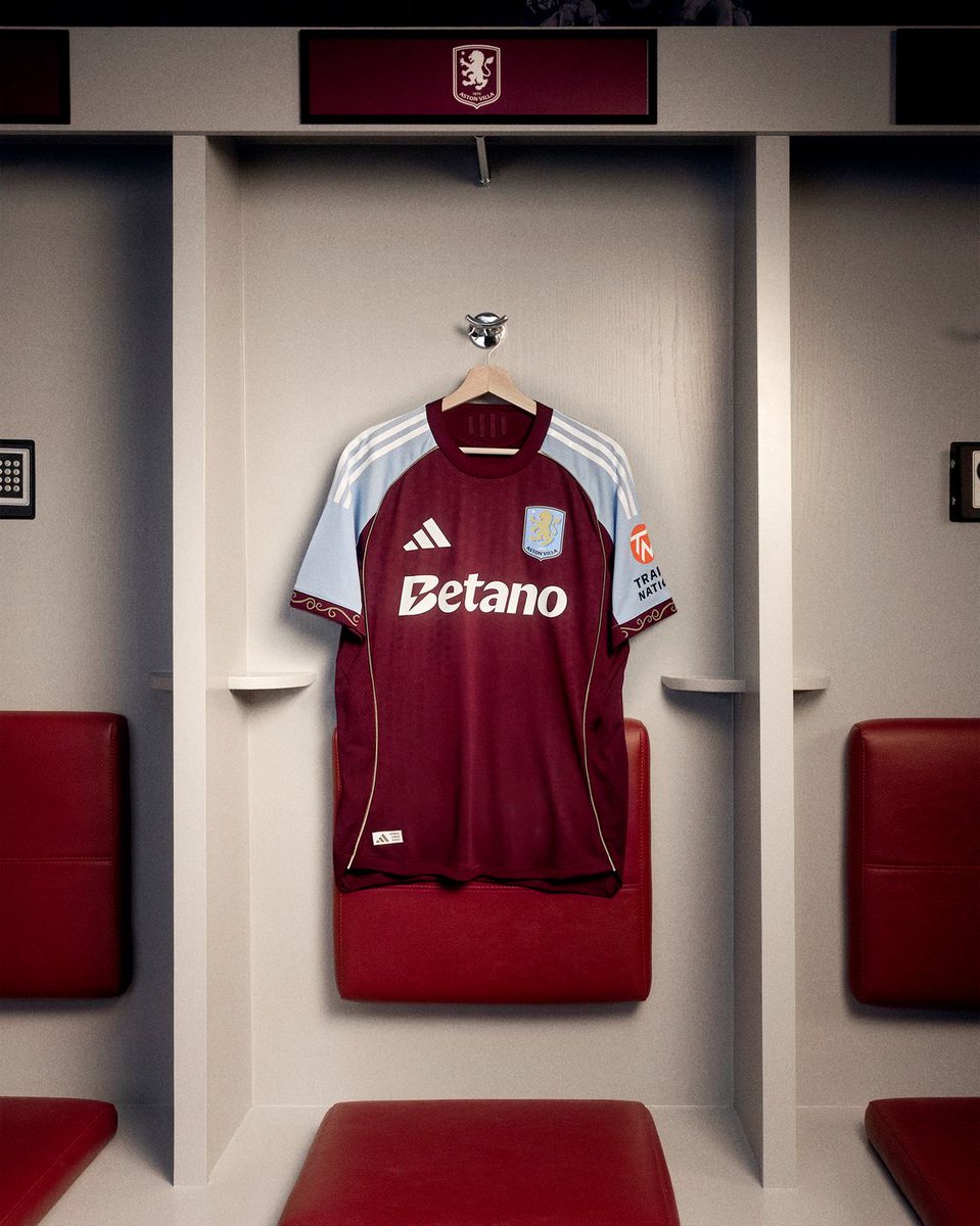 myoldmansaid's tweet image. 2025/26 incoming...
The new home kit will make its debut when Villa play Eintracht Frankfurt on Saturday, July 26 during the 🇺🇸 tour.
#AVFC