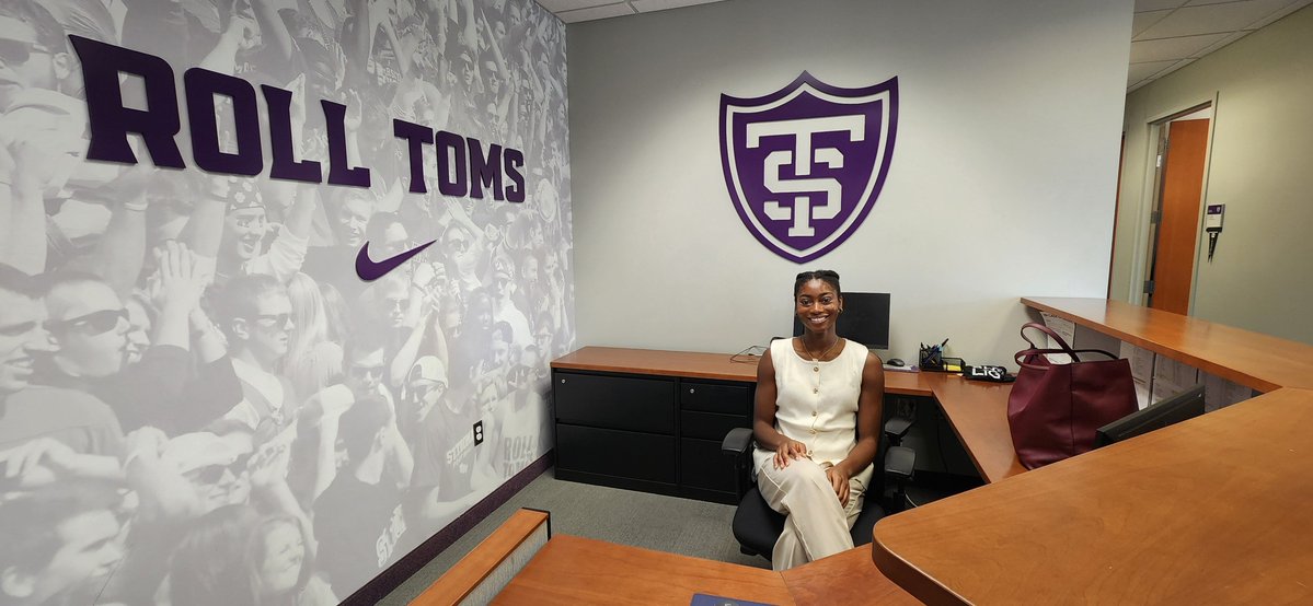 Tommievball's tweet image. Miriam Unongo is giving back and gaining experience this summer
She is volunteering at Feed My Starving Children and a youth camp, and started a campus internship with the Athletics Business Office in July
#RollToms