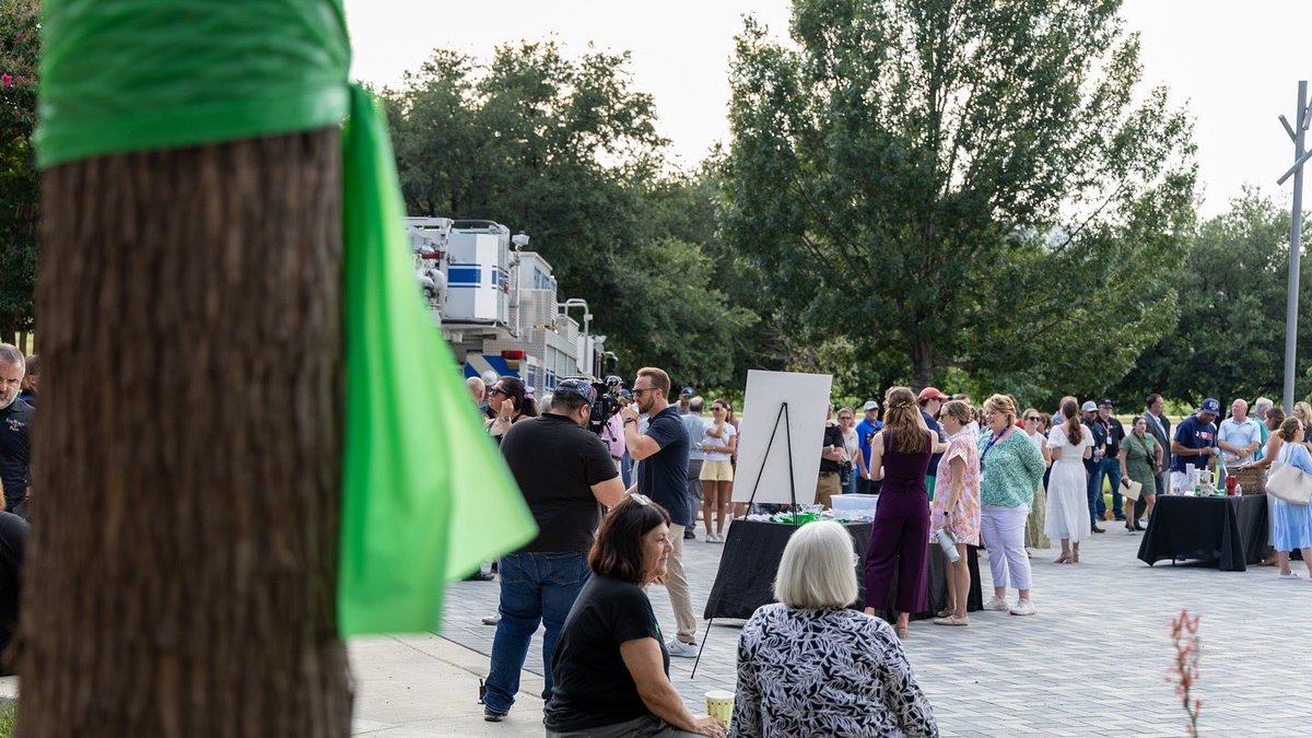 MayorMattie's tweet image. Fort Worth is a community that steps up with compassion, love, and incredible generosity in times of need💚

I'm grateful to the many community members, businesses, and organizations stepping up to support those affected by the Texas Hill Country floods.

Thank you to all who…