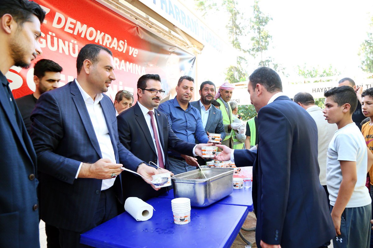 15 Temmuz Demokrasi ve Millî Birlik Günü dolayısıyla düzenlenen program kapsamında, Kaymakamımız  Sn. Harun Reşit HAN  İlçe Başkanımız Sn. Mahmut GÜNEŞ teşkilat üyelerimiz  ve protokol üyeleri ile birlikte ahirete irtihal etmiş şehidlerimiz için  Hayati Hârrani Camii’sinde okunan