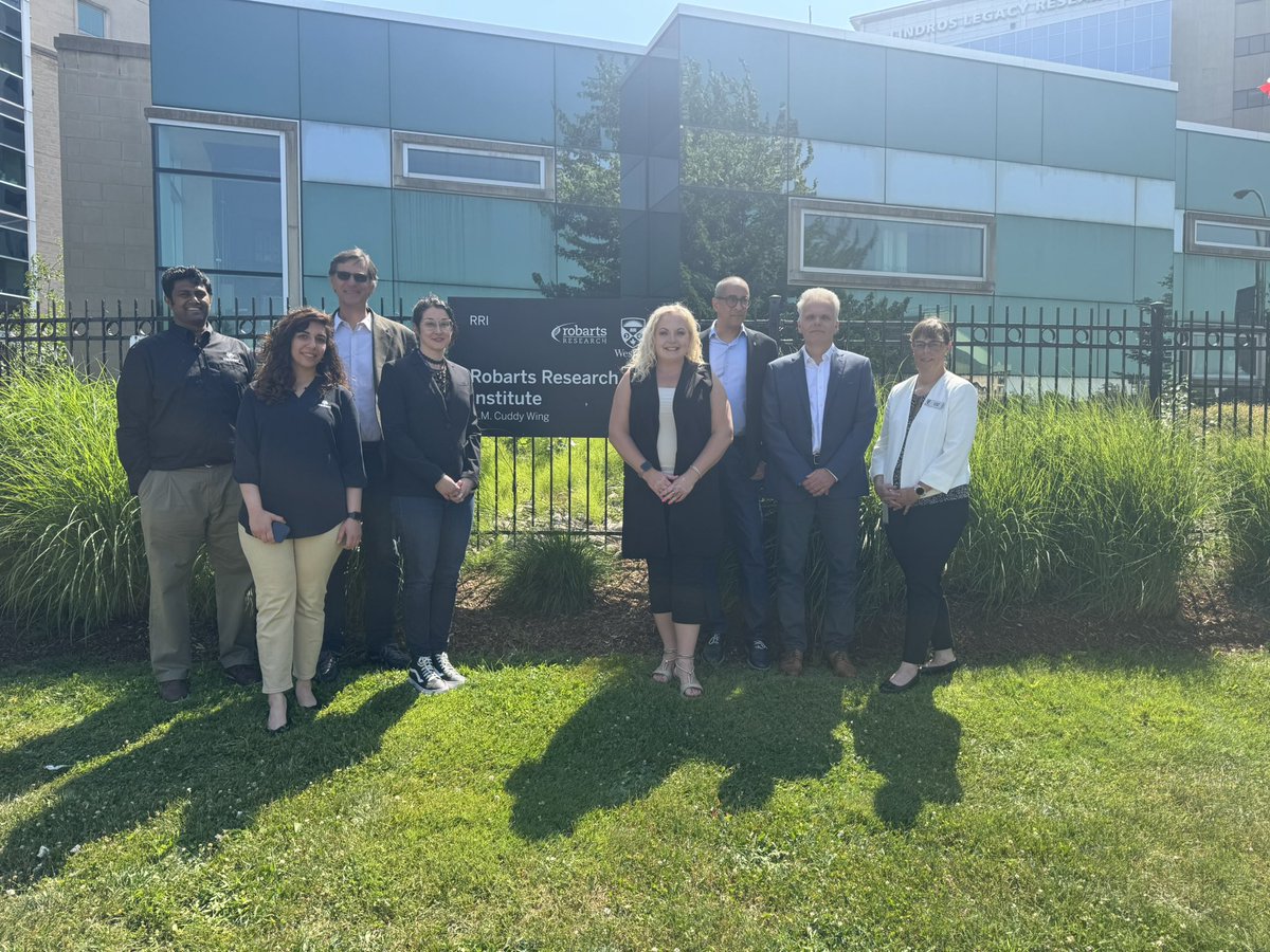 Lianne_Rood's tweet image. It was great to meet with the incredible team behind TRIDENT.
This $24M federally funded research project based at Western University that's helping lead the fight against brain diseases like Alzheimer’s and Parkinson’s.
With partners across the country, TRIDENT is working to…