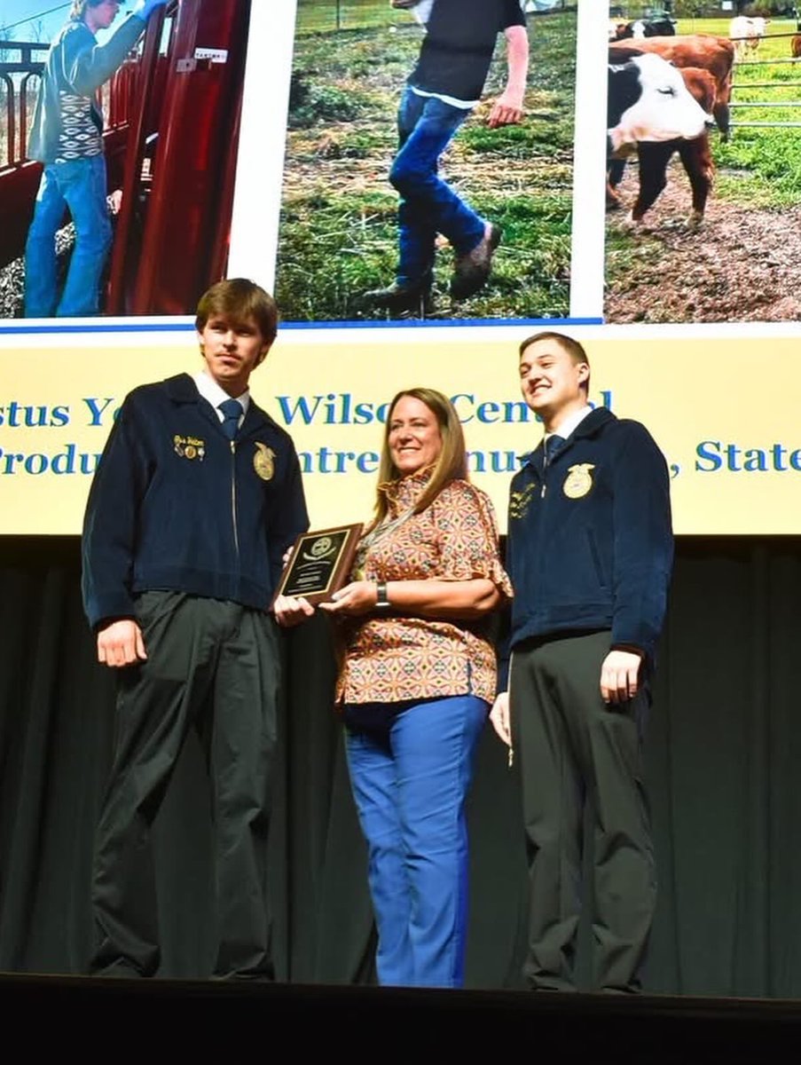 TNFFAFoundation's tweet image. 🐮 July is Beef Month in TN — meet Augustus Yelton, our 2025 @tnffa Beef Production–Entrepreneurship winner!

He manages 25 beef cows on his family’s 150-acre farm, working to carry on their century-old legacy.

Thanks to @TennesseeCattle for supporting young ag leaders! 

#TNFFA