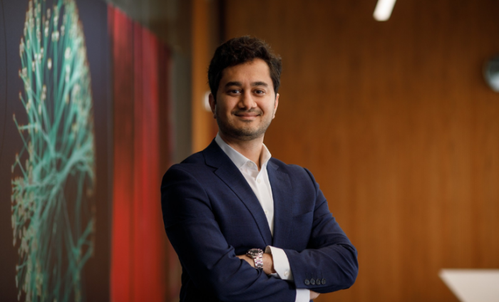 UCLSoM's tweet image. We are proud to share that hashtag#UCLSoM Assistant Professor Rohin Borpujari has been named as a finalist in the 2025 Grigor McClelland Doctoral Dissertation Award AND the 2025 Academy of Management Best Dissertation Award 🚨🙌
Read more ➡️ ow.ly/lRte50Wq2jq