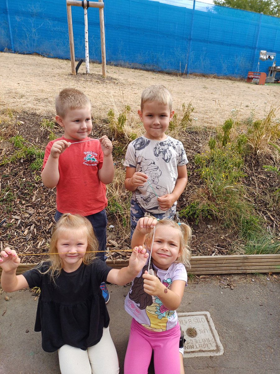 RanikhetAcademy's tweet photo. Camoflauge! In Nursery, the children hid 'caterpillars' made from coloured strands of wool. Then, challenged each other to think like hungry birds to find them. How does changing the colour of wool affect how easy they are to find?#britishscienceweek2025 #changeandadapt https://t.co/9ppkxht3OB