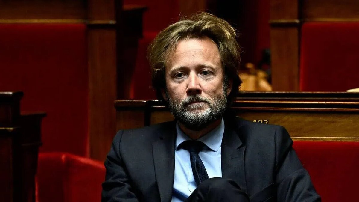 🔴 EN DIRECT 
Budget 2026: le président des députés socialistes Boris Vallaud dénonce "un budget brutal et inacceptable"
l.bfmtv.com/aoj5