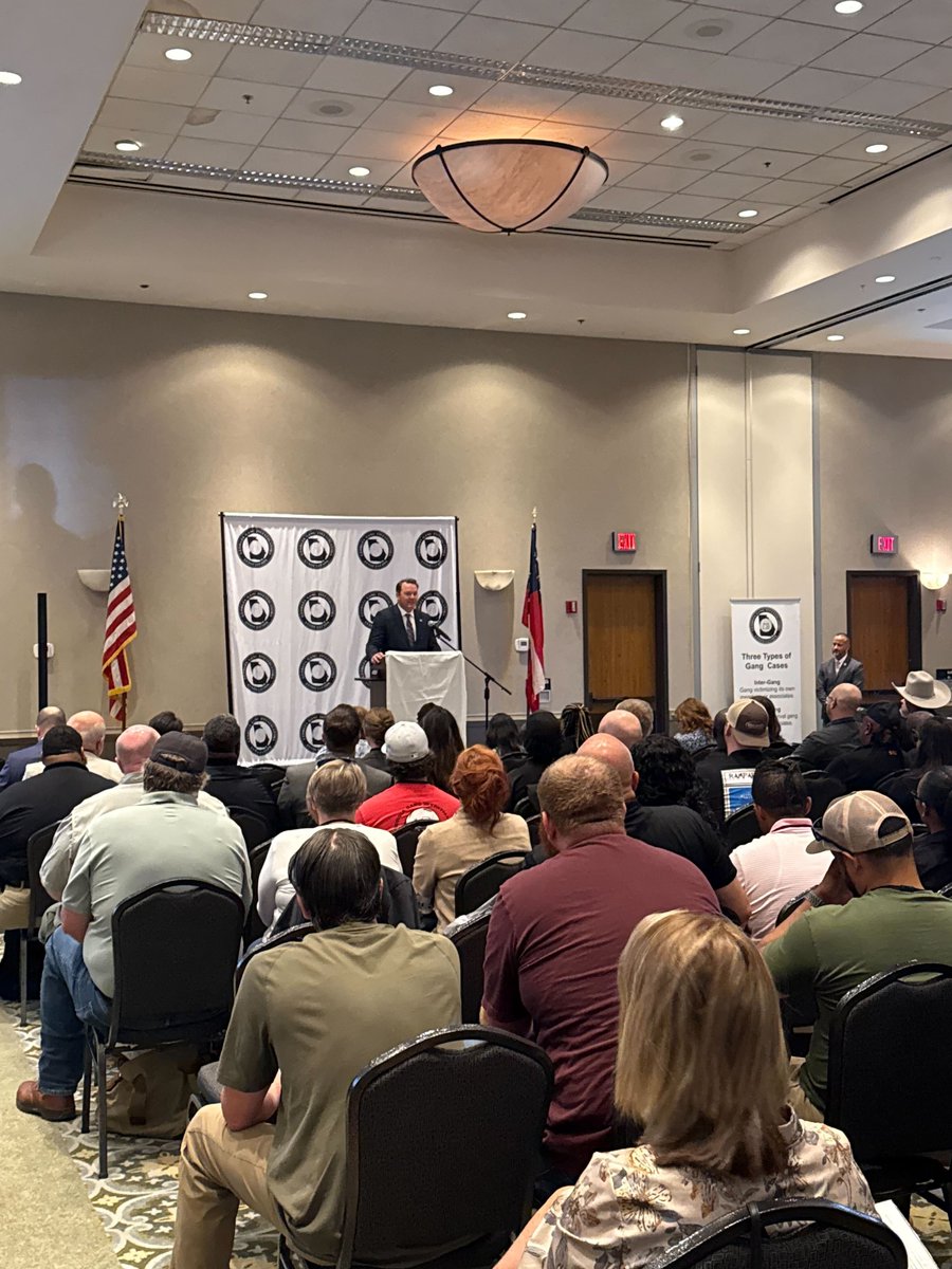 LtGovJonesGA's tweet image. Honored for the opportunity to speak at the GA Gang Investigators Conference today.
I'm proud to support our law enforcement in every zip code and every role. From pay raises and benefits to cracking down on gang crime, I’ll keep fighting for those who fight for us. #gapol