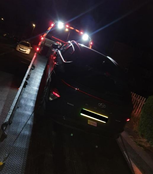 Vehicle seized in Chesterton by the County Proactive &amp; Rural Crime Team after ~50kg of suspected stolen 3-phase copper cable was found inside. A 57 y/o male is under investigation for handling stolen goods.
#ProblemSolvingPolicing #CantParkThereMate