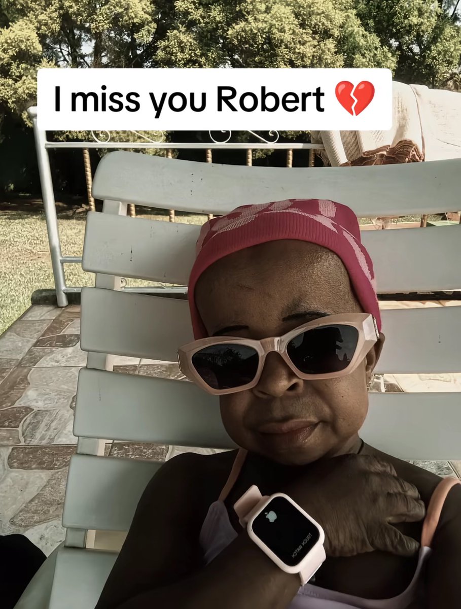 Retweet up to Robert🙌😂