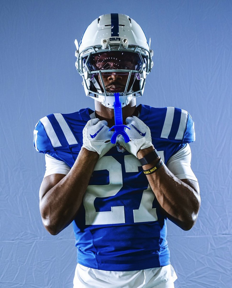 NxtrndConnor's tweet image. We don’t beg anyone to wear our gear.
The day we have to beg means we need to reevaluate our approach.
Mouthguards everywhere across the NFL media days.
#Takeover