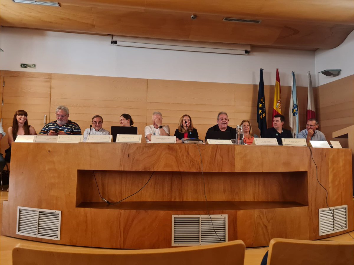MUDmedicos's tweet image. APEMYF @APEMYF_2025 impulsará una Iniciativa Legislativa Popular para lograr el Estatuto del Médico.
La agrupación se propone recoger las 500.000 firmas preceptivas para que el Estatuto del Médico sea tramitado en el @Congreso_Es .
mudmedicos.es/apemyf-impulsa…