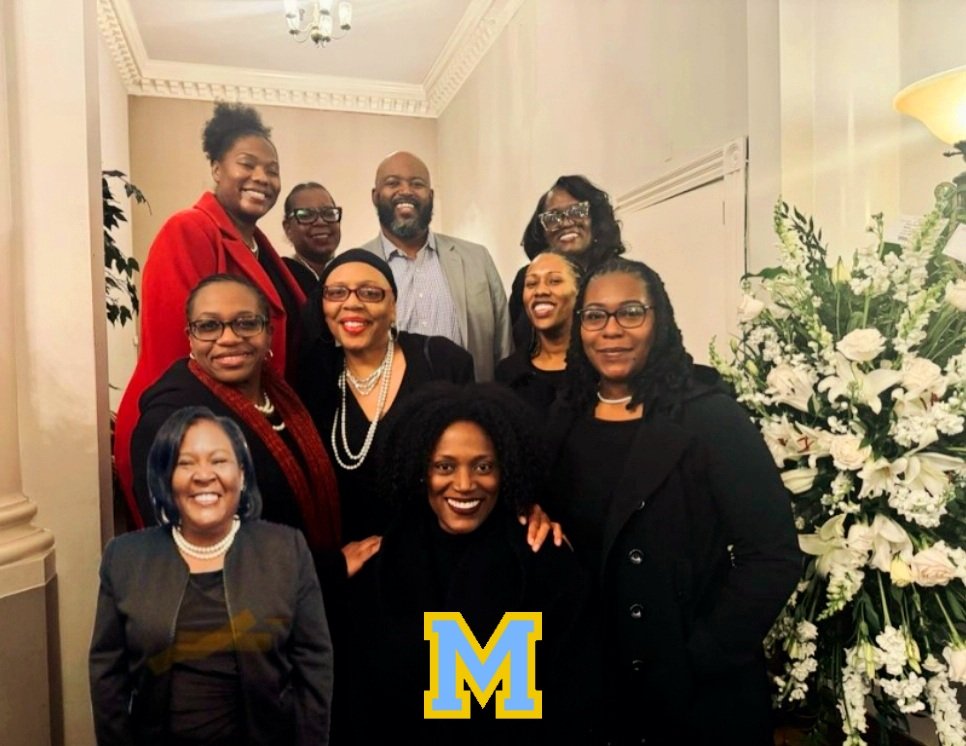 smithclass128's tweet image. Calling All Cluster and District DSTs who Have Expressed Interest in Supporting for our Fallen Colleague Britt Dawson and her Family, Please Connect with your Soror and Mays High Sunshine Chair Betty Perkins. We Appreciate the Outpouring of Support! ❤️🩶 #WeAreOne @drvbryant