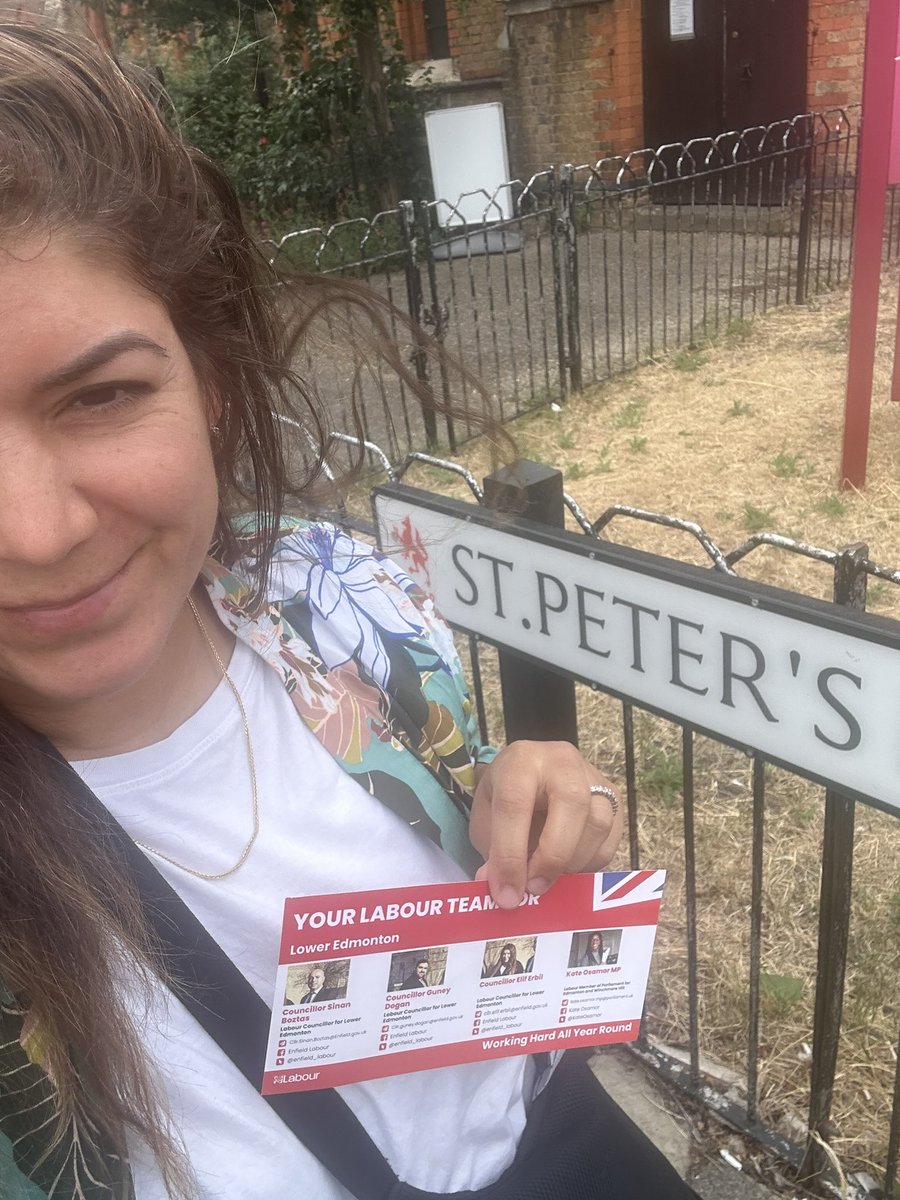 EllieElif's tweet image. Door knocking in lower Edmonton speaking to residents and listening to their issues.:-))