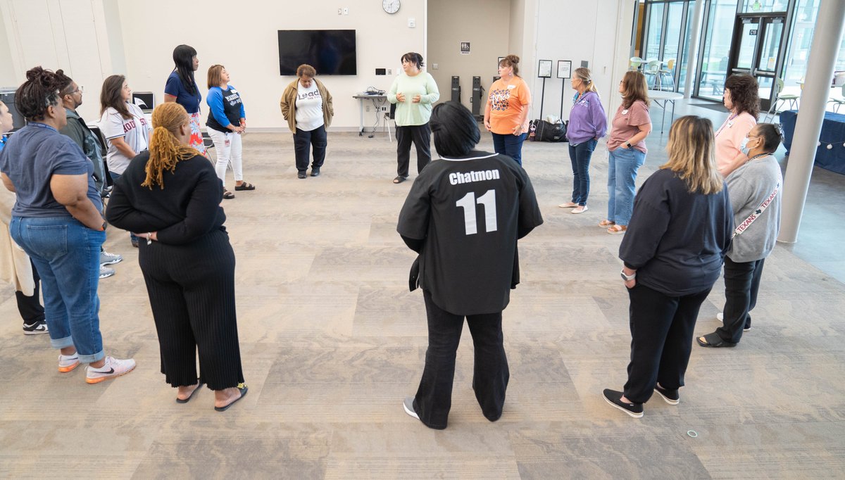 Ready, Set, Prep! 🎉 

Last week, more than 100 of our exceptional clerical paraprofessionals came together for the annual Prep Rally, the FBISD 2025 Clerical Paraprofessionals Conference.

This valuable tradition celebrates the vital role our clerical professionals play across