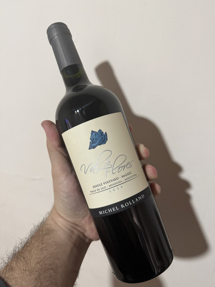 Hoy llegó vino icono de Argentina, fruta madura, buen uso de la madera, terroir y gran trabajo enológico…