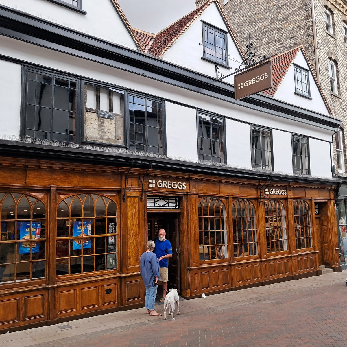 BuryTourGuides's tweet image. Great to see Greggs looking at its best again. Congratulations to Emmerson Critchley and to @GreggsOfficial for so brilliantly restoring one of Bury's most prominent landmarks. We'll be proud to show it to visitors!