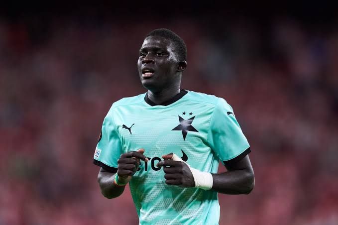 ⚒️Timothy Ouma's teammates at Slavia Praha El Hadji Malick Diouf has joined Premier League side West Ham.

The 20 year old left-sided full-back/wing-back will wear the number 12 shirt for the Hammers. 

#Pepeta #Transfers