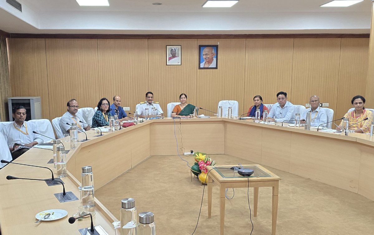 DRDO_India's tweet image. Directorate of Quality, Reliability &amp;amp; Safety (DQR&amp;amp;S), DRDO hosted a crucial webinar on Failure Mode, Effects, and Criticality Analysis (FMECA) for defence platforms- Systematic approach to identify, evalaute and mitigate faliure risks. 
The session was chaired by Dr Chandrika…