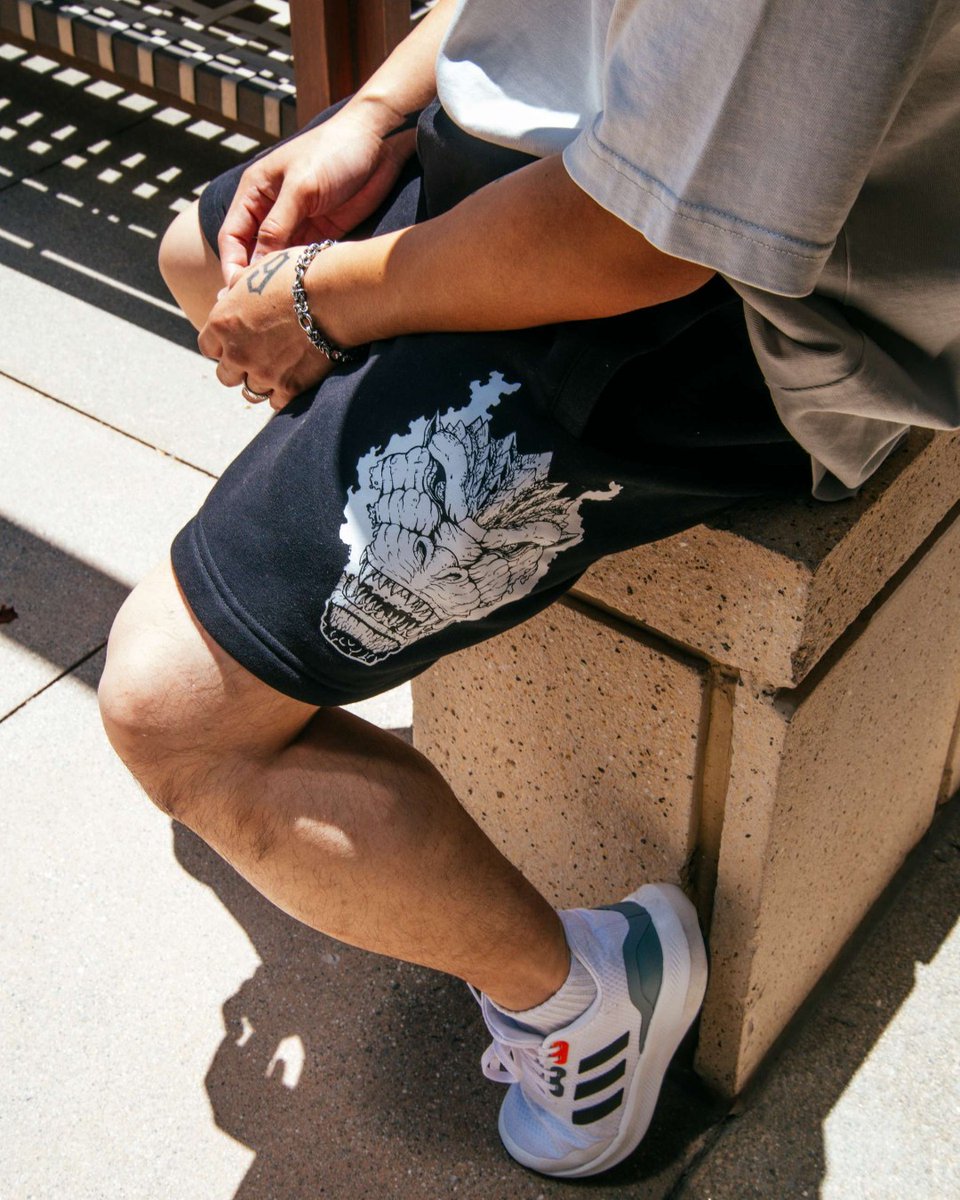 GodzillaS_US's tweet image. Ready to Godzilla and chill? Pre-order the new collection now: ow.ly/800l50WpE14