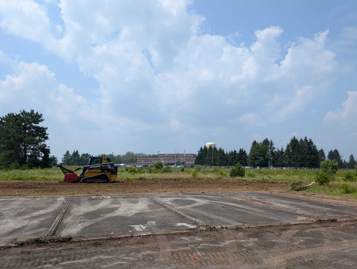bridgitmendler's tweet image. More sites, more dirt photos from @NorthwoodSpace