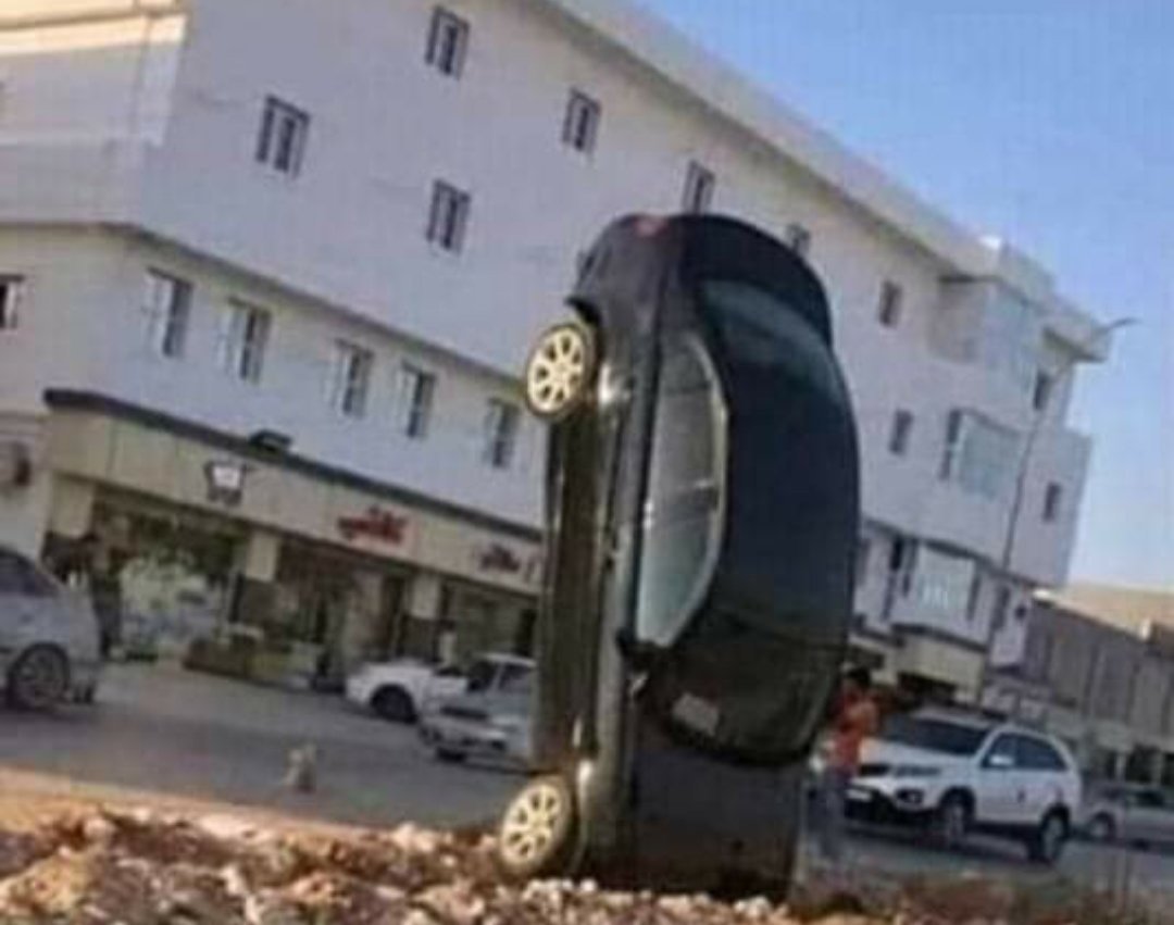 ،
حبيبتي 
ابقى خدي بالك وانتي سايقه
العربيه علشان الشبورة 
متخافش يا قلبي 
إنت نانسي إني إتولدت
   على المحور  ....😂
#طاب_مساؤكم 💐💐💐