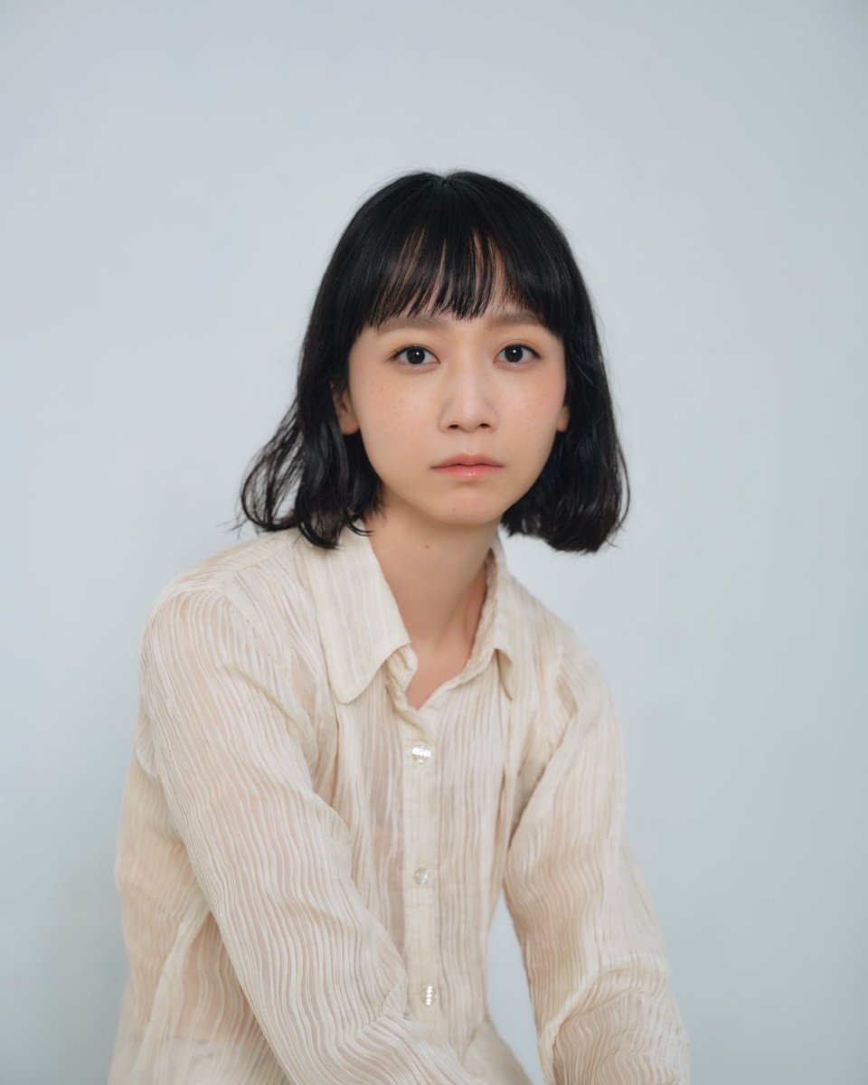 japansociety's tweet image. Actress, model & singer @mitonatsume will be joining us at #JAPANCUTS this Sunday for the North American Premiere of KAIJU GUY! (@kaiju_yaro), a heartfelt comedy about a tourism official who dreams up a #kaiju movie to promote his town.
🎟️ Limited tix: japansoc.org/4lwY7sg