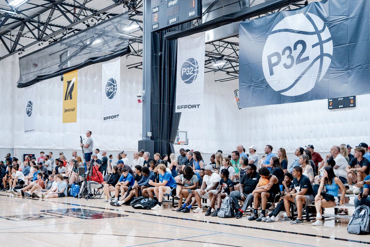 4PlayingTime's tweet photo. The P32 League Championship & Elite 32 JUCO Showcase, powered by @Revocruit, wraps up the summer July 17β20.
Top high school & JUCO prospects under one roof.
NCAA Certified. Built for exposure.
π: https://t.co/UJQyO2PLCC
#4PT #4PlayingTime https://t.co/UGilXGtiSu