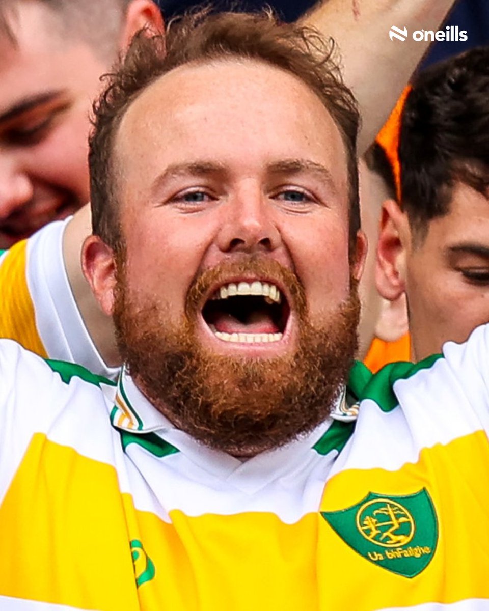 ONeills1918's tweet image. Offaly through and through! 💚🤍💛
Best of luck to Shane Lowry at The Open this week!
#GAA #ShaneLowry #TheOpen #ONeills #ONeillsSportswear