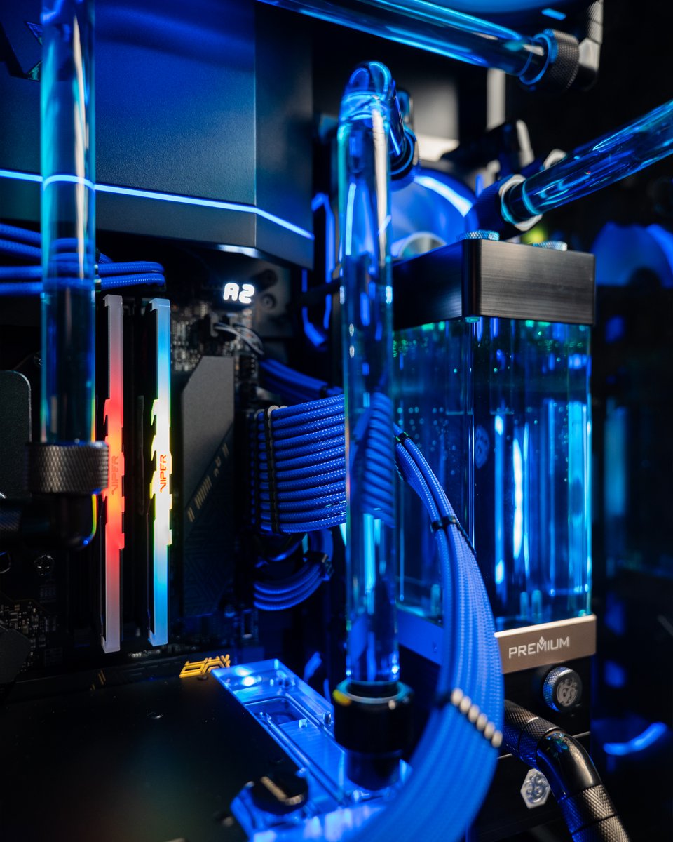 Just a little in love with this custom build 😍
what do you all think?
#xidax #custompc #customloop #watercooled #gamingcomputer #customgamingcomputer #gamingrig #pcmasterrace