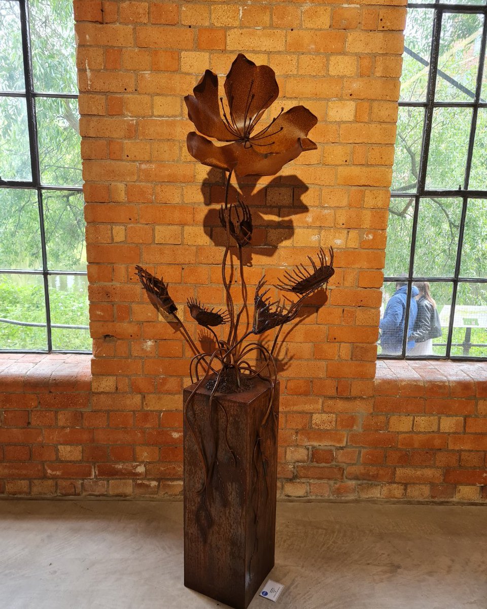 From sculptural frames to detailed design work, these customer creations all feature metal supplied by us...

🔸 Guitar &amp; soldier - @howlingmetal
🔸 Animal &amp; human forms - @gabrielparfitt
🔸 Flowering Venus flytrap - @rustyeared_rabbit

Tag us if you've used our metal. 🤘