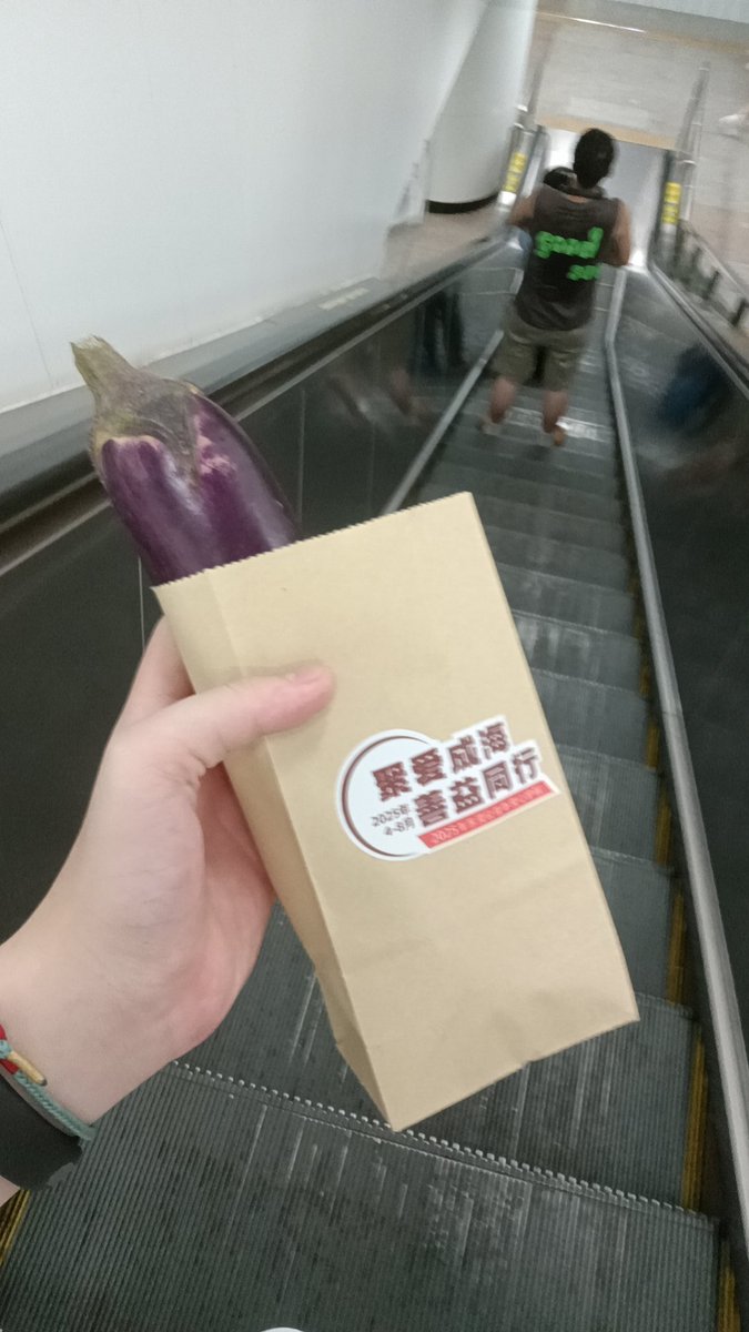 大巾木木木 tweet media