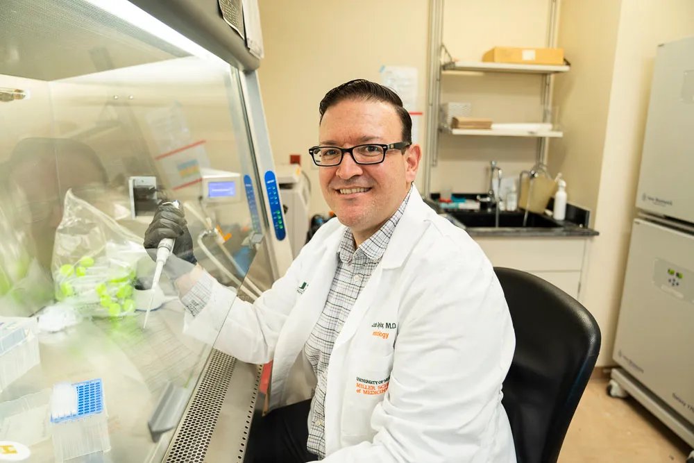 SylvesterCancer's tweet image. Recognizing the potential behind his research, @Pap_Corps appointed Dr. Justin Taylor (@TaylorJ_MD) as the newest holder of The Pap Corps Endowed Professorship in #Leukemia. 🙌 Learn more: loom.ly/O6QcnRo
We're deeply thankful to our champions at The Pap Corps, whose…