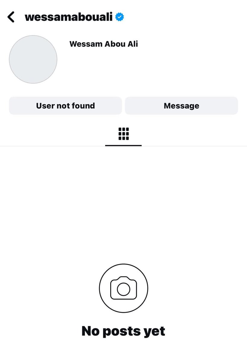 جماهير الاهلي دي بتثبت ان دايما عندها الاهلي اولا و الاهلي فوق الجميع 
وسام ابو علي خاف قفل الاكونت بعد حملة الهجوم و الغاء المتابعه 🦅💪🏻👍