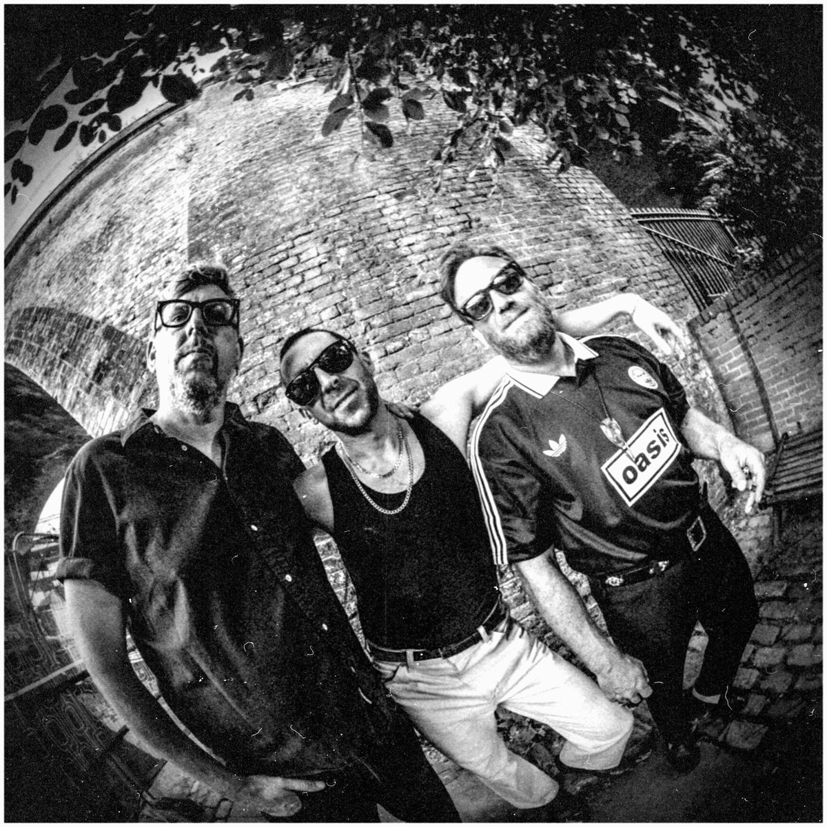 Easy Eye Sound tweet media