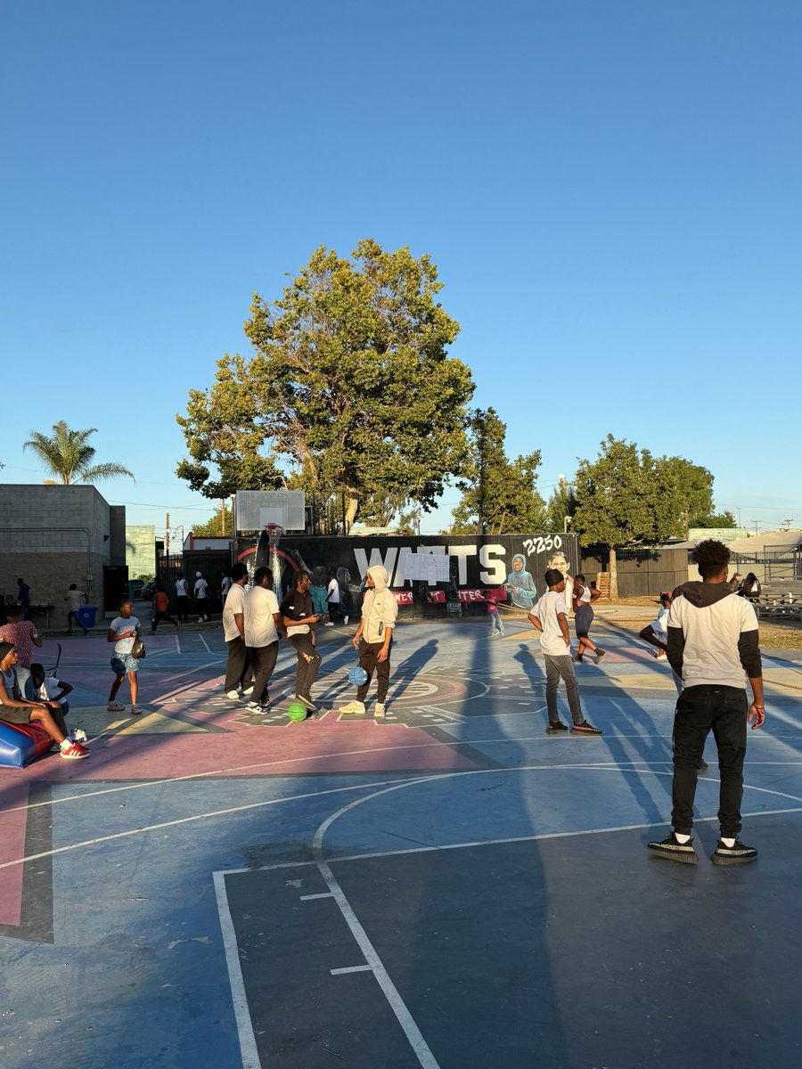 HACLA (@hacla1938) on Twitter photo Summer Night Lights in full swing at Imperial Courts! ☀️ Youth are leading with food service, soccer & basketball tutorials, and fun games like Jenga. Thanks to the <a href="/MayorOfLA/">Mayor Karen Bass</a>, GRYD, <a href="/lapdcsp/">LAPD CSPB</a>, <a href="/StreetSoccerUSA/">Street Soccer USA</a>, <a href="/RedEyeInc/">Red Eye</a> & the Reverence Project! ⚽🏀 Summer Night Lights in full swing at Imperial Courts! ☀️ Youth are leading with food service, soccer & basketball tutorials, and fun games like Jenga. Thanks to the <a href="/MayorOfLA/">Mayor Karen Bass</a>, GRYD, <a href="/lapdcsp/">LAPD CSPB</a>, <a href="/StreetSoccerUSA/">Street Soccer USA</a>, <a href="/RedEyeInc/">Red Eye</a> & the Reverence Project! ⚽🏀