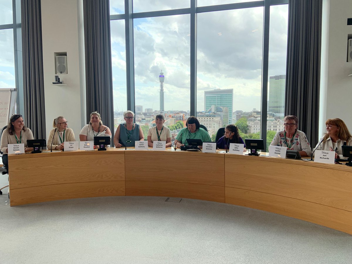 Striking East Lancashire Mitie workers met with general secretary Christina McAnea &amp; vice president James Anthony today "Staff have been left out of pocket &amp; struggling to pay bills; they're determined to get the money they're owed. Mitie should do the right thing” said Christina