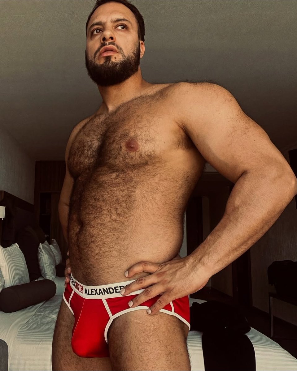 Hombres en slip y mΓ‘s π¦π· (@hombres_en_slip) on Twitter photo  Hombres en slip y mΓ‘s π¦π· (@hombres_en_slip) on Twitter photo