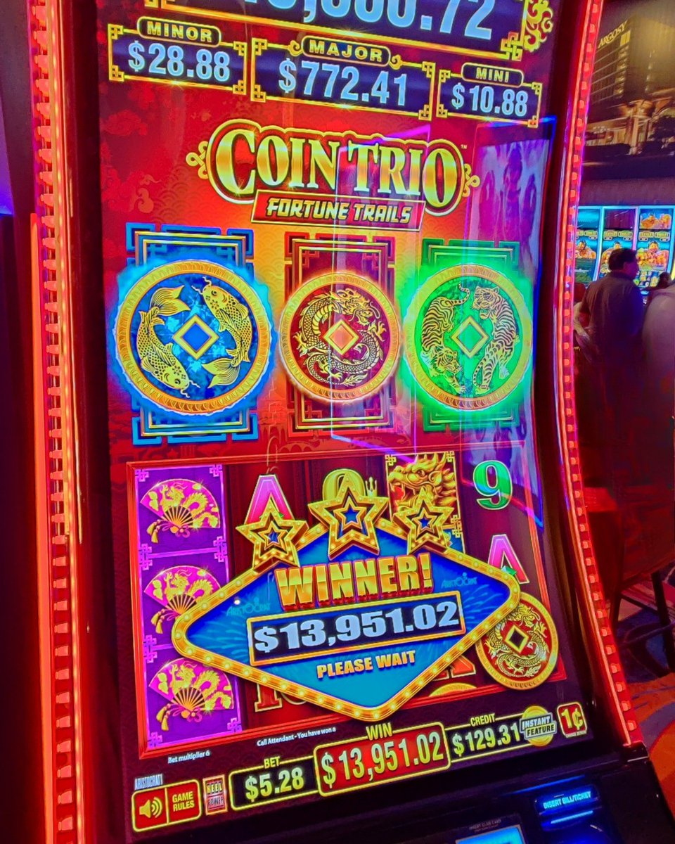 Is #13 a lucky number or did these jackpot winners come to Hollywood on a lucky day? You tell us! 🤔