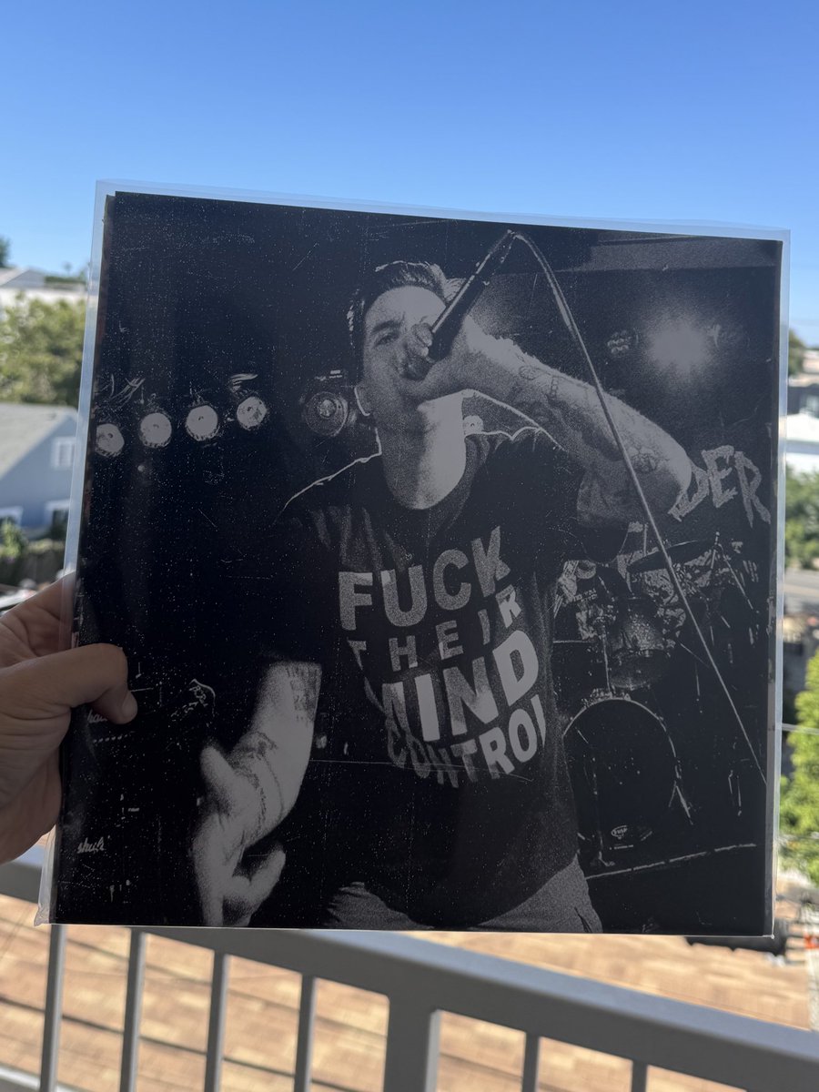 TripleBRecords's tweet image. Leftovers from @sound_and_fury are live! Link below, limited sizes & quantities available
triplebvault.bigcartel.com