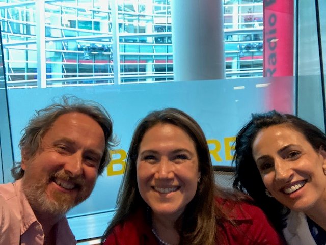Latest episode of @bloomberg's #TheCreditEdge #podcast includes yours truly. More importantly, hear from Oksana Aronov from <a href="/JPMorganAM/">J.P. Morgan Asset Management</a>  and <a href="/jtcrombie/">James Crombie</a>! 

🍎 lnkd.in/gZagYyTh
🖥🖥 lnkd.in/ehx6YyF9
✳lnkd.in/g4d8fTbR

#dreamteam  #bloombergintelligence