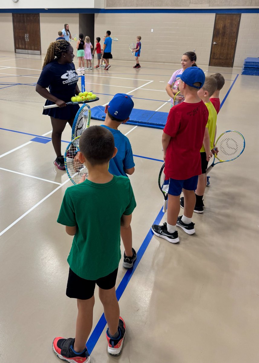 We loved working with all the wonderful kids at Messiah Lutheran this morning! 🎾