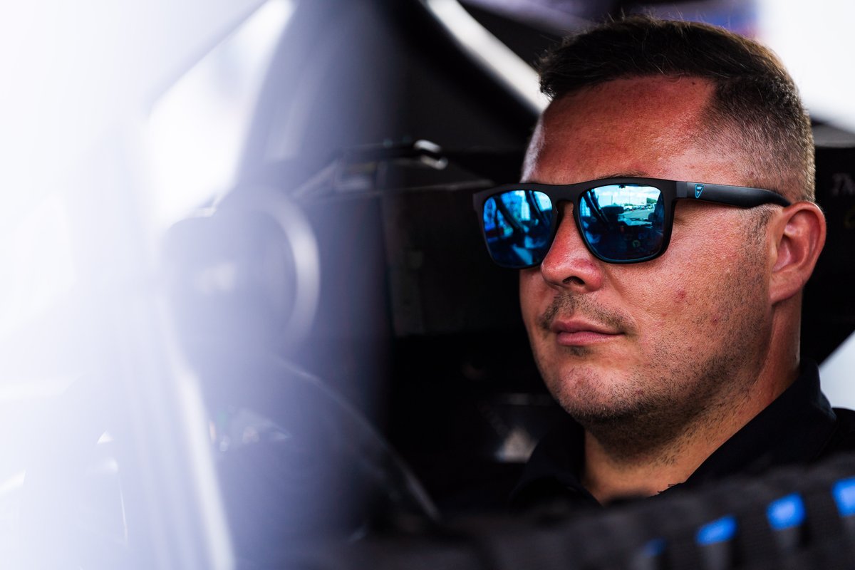 Patrick Emerling (@patrickemerling) on Twitter photo Bound for Monadnock for some #NWMT racing.
Two races in two days at the quarter-mile high-banked bullring in New Hampshire coming up Saturday & Sunday.
๐ธ <a href="/tmracephoto/">Tom Morris</a> Bound for Monadnock for some #NWMT racing.
Two races in two days at the quarter-mile high-banked bullring in New Hampshire coming up Saturday & Sunday.
๐ธ <a href="/tmracephoto/">Tom Morris</a>