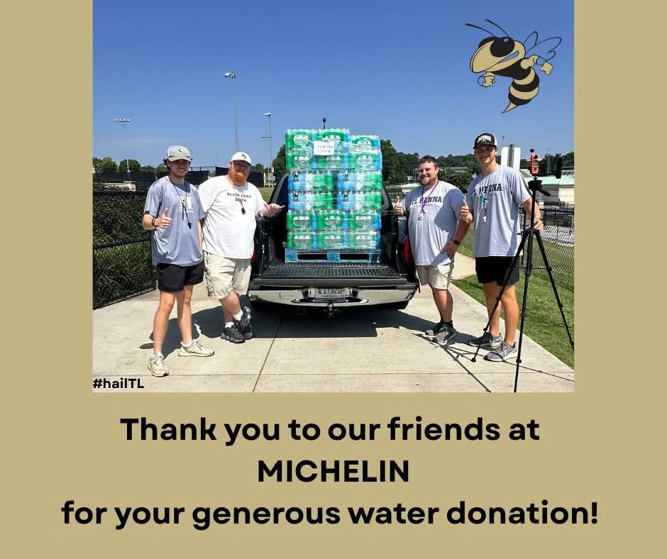 CoachJasonTone's tweet image. Thank you to our sponsors that gave us water this summer! As hot as it’s been our boys love it! @TLH_Football