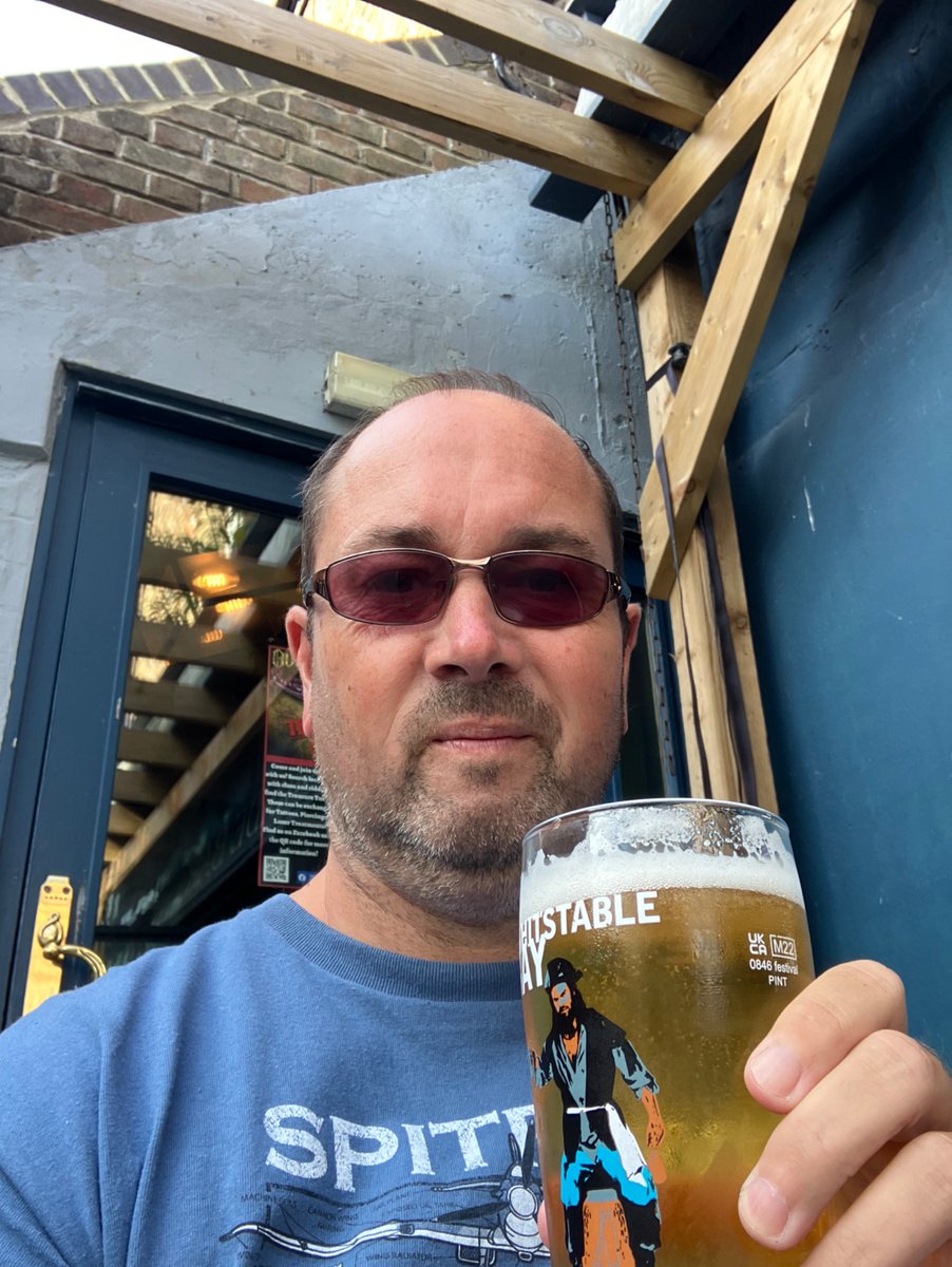 Stephen Peel (@orangepeel07) on Twitter photo A nice pint of Whitstable Bay for me cheers 🍻the glass is quite nice too 😂
<a href="/ShepherdNeame/">Shepherd Neame</a> A nice pint of Whitstable Bay for me cheers 🍻the glass is quite nice too 😂
<a href="/ShepherdNeame/">Shepherd Neame</a>