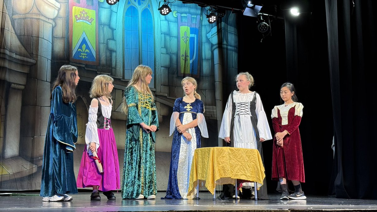 Ysgol Pen y Bryn tweet media