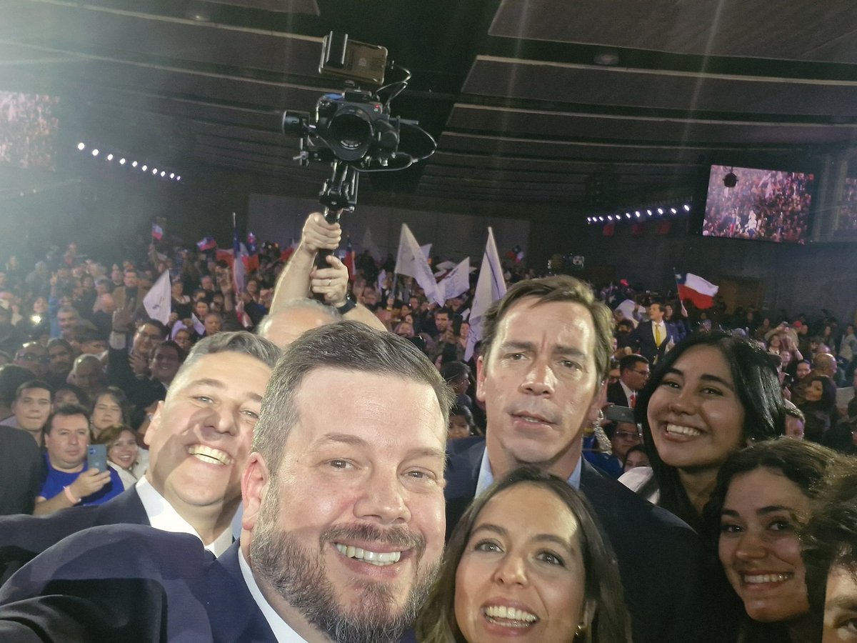 fertejobasualto's tweet photo. Kaiser Presidente 💪🏼🇨🇱 #kaiser #Elecciones2025CL #Chile #AntiComunista https://t.co/yUnQqyRWgb