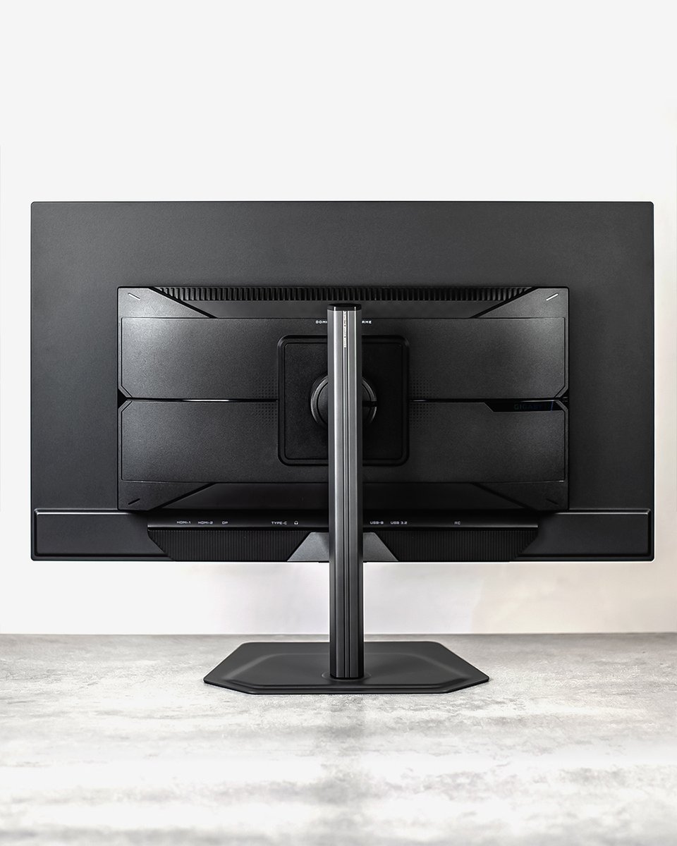 Our MO32U is offers OLED opulence whilst keeping down the costs 🙌

Experience stunning colours on it's 4K UHD screen with 165Hz for super smooth everything 😌 not enough? How about AMD FreeSync Premium Pro, 3 year warranty, built-in KVM, HDR True Black 400, and so. much. more...